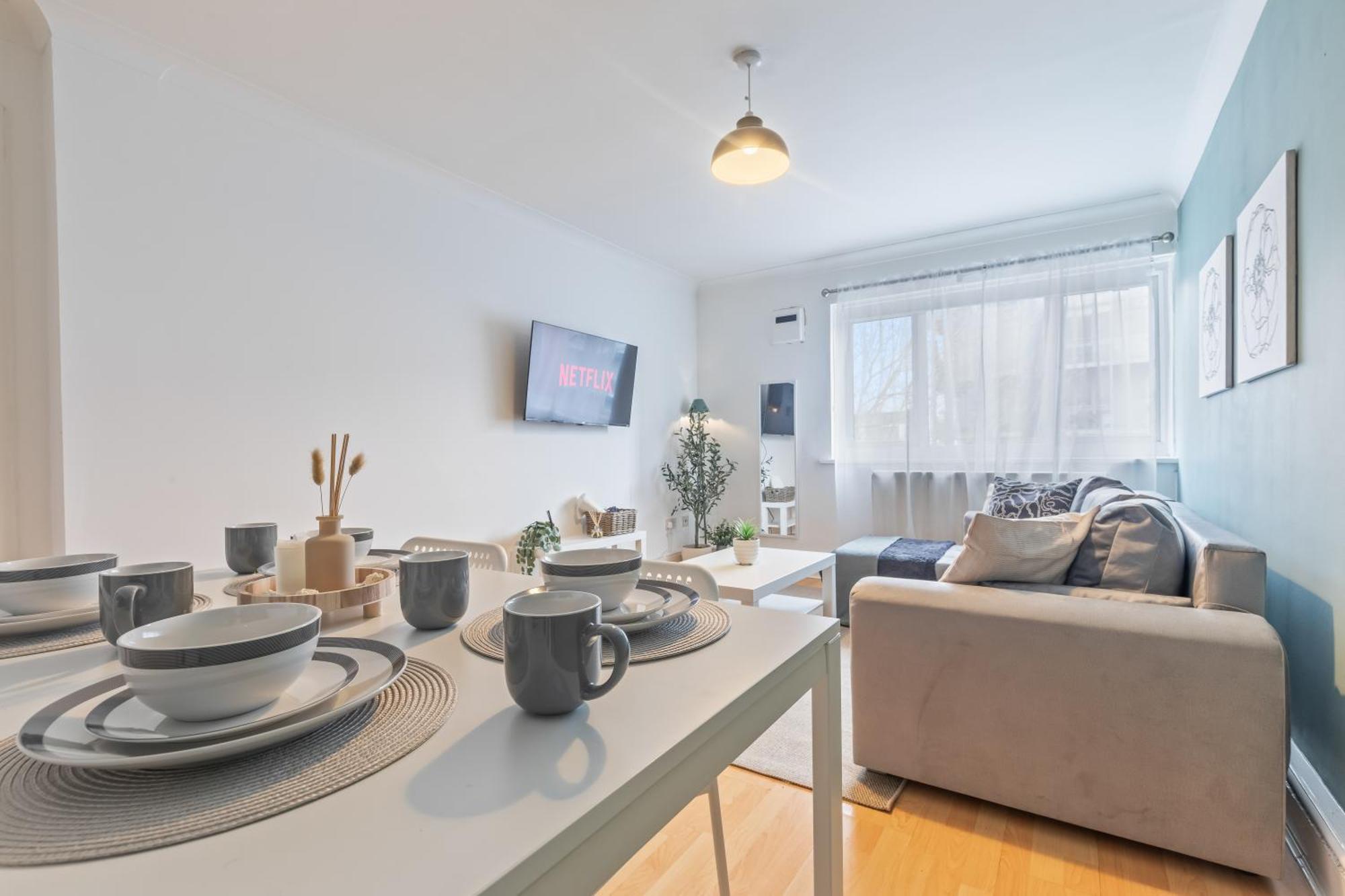 Cosy Family Let - Sleeps 4 Apartment Birmingham