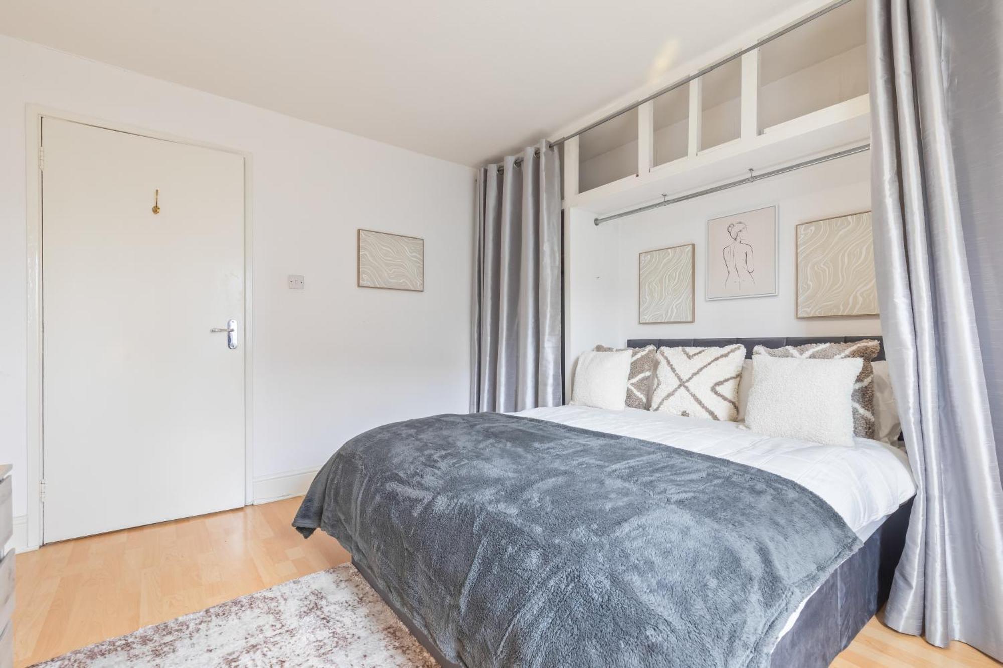 Cosy Family Let - Sleeps 4 Apartment